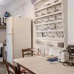 Kykladen White House * Koumaros