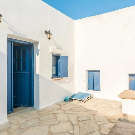 Kykladen White House Koumaros