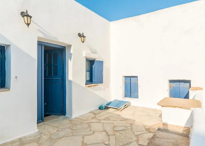 Kykladen White House Koumaros